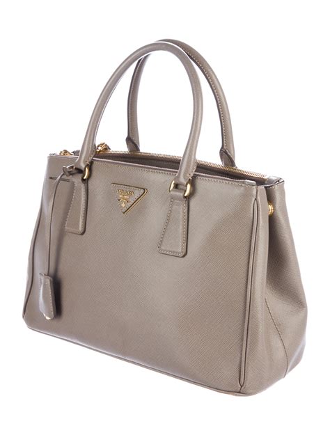 prada galleria saffiano leather double-zip tote|prada saffiano lux tote small.